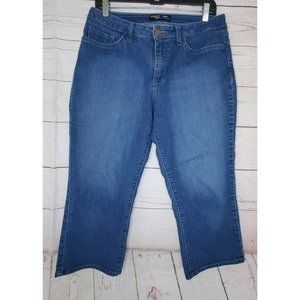 Lee Riders Women's Mid Rise Cropped Capri Jeans Size 10 Med Mint Condition